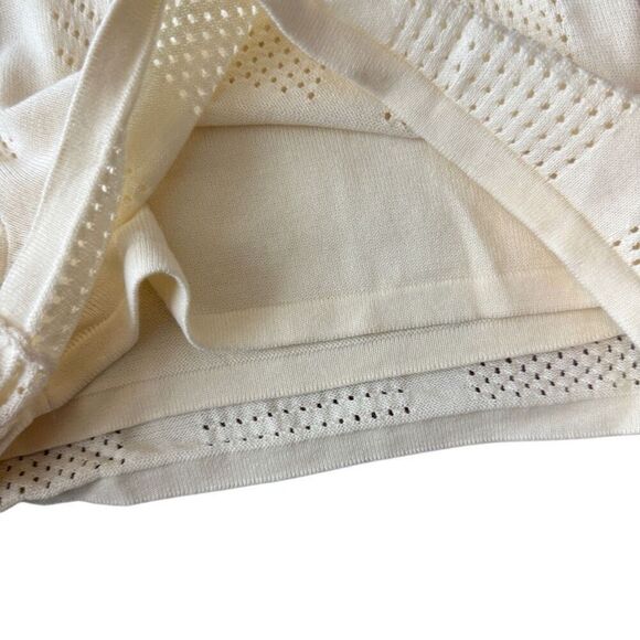 NWT Monrow Crochet Knit Easy Short in Off White- Size M - Picture 3 of 9